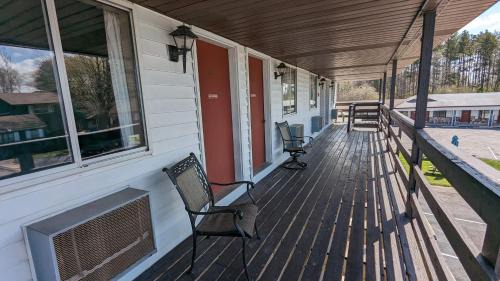 Ludington Hotel | The Nova Motel