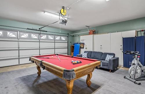 Groveland House | The Nut House - Lovely Home with Hot Tub home