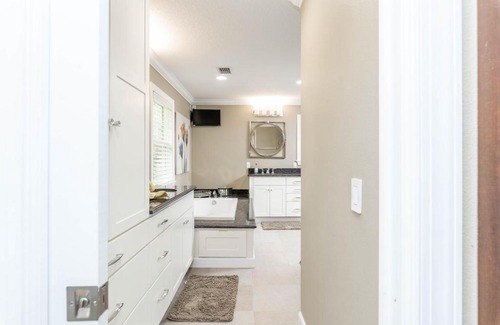 Brooksville House | The Oasis at Seven Oaks