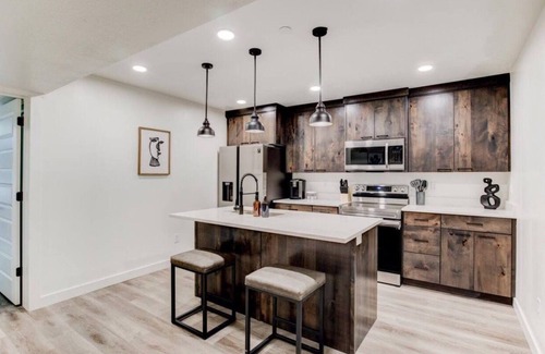 South Ogden Apartment | The Oasis at the Brooks on 40th
