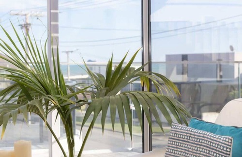 Rewa House | The Ocean Outlook - pure luxury accommodation