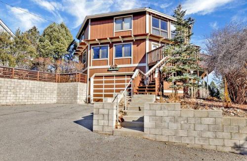 Whispering Forest House | The Octagon Big Bear~ Hot Tub~ Pool Table~Views
