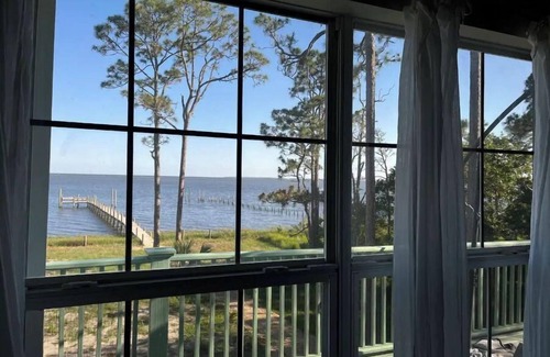 Carrabelle House | The Octagon House on the Gulf