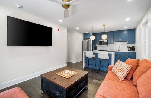 North End Apartment | The Octopus House: Coastal Chic 2BR Retreat - Sleeps 6