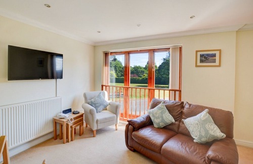 Corpusty House | The Old Bakehouse - Two Bedroom House, Sleeps 4
