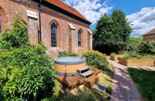 New Forest District House | The Old Church