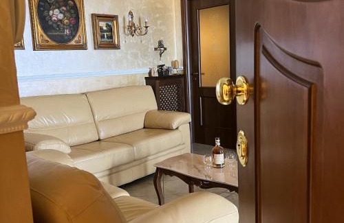 Pizzo Apartment | The Old Fashioned House