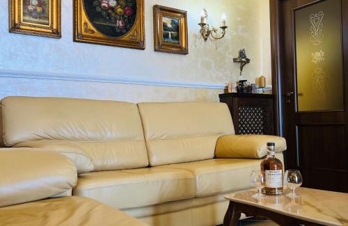 Pizzo Apartment | The Old Fashioned House