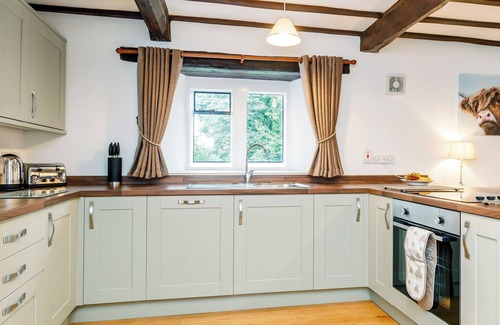 Hewelsfield Cottage | The Old Granary - UK12135