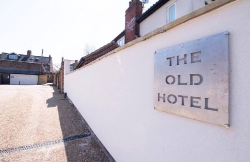 York Apartment | The Old Hotel - Printers Devil