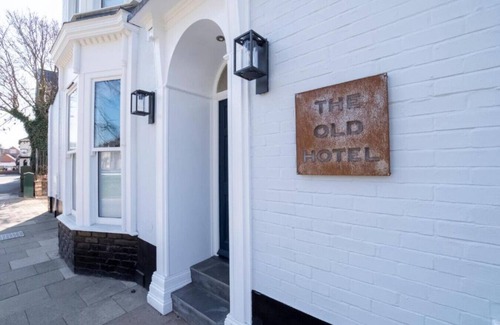 York Apartment | The Old Hotel - Printers Devil