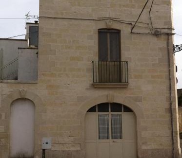 Uggiano la Chiesa Apartment | THE OLD HOUSE 1926