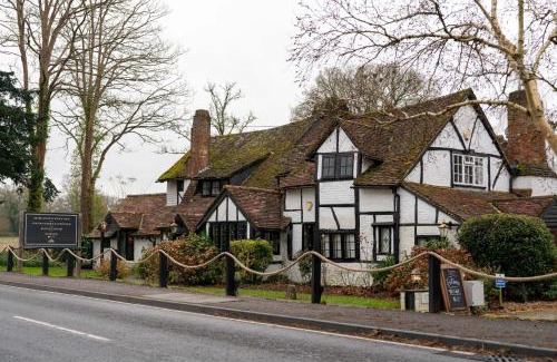 Crawley Down Hotel | The Old House Inn