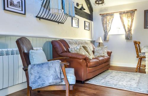 Llandovery House | The Old Milking Parlour