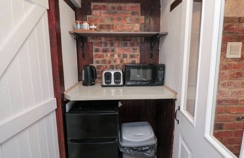 Hawsker Cottage | THE OLD MILL COTTAGE, pet friendly, with open fire in Whitby