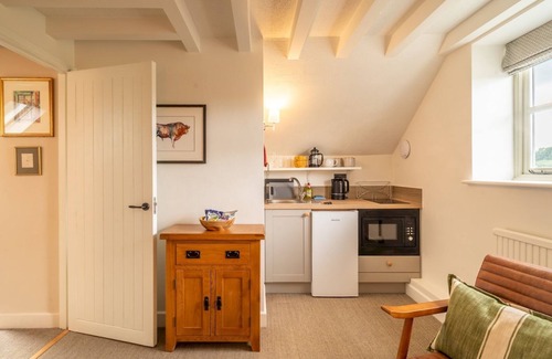 Sibford Gower Apartment | The Old Reading Room | Peaceful Village Retreat | Pass the Keys