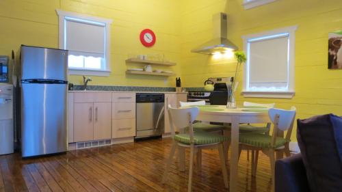 Newfoundland House | The Old Salt Box Co. - Daisy's Place