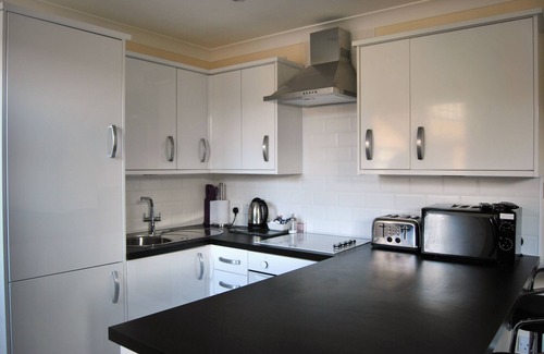 Larkhall Hotel | The Old School Guest House