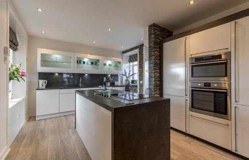 Wick House | The Old School House - Cosy 3 bedroom Cottage