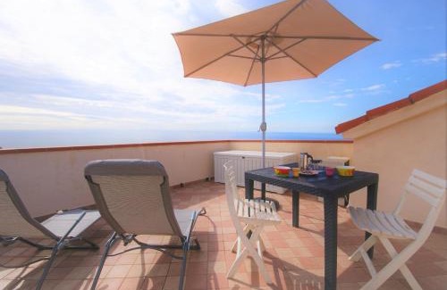 Costarainera Apartment | The Old Ship