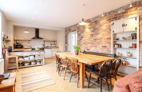 Parwich Cottage | THE OLD SHOP, pet friendly, luxury holiday cottage in Parwich