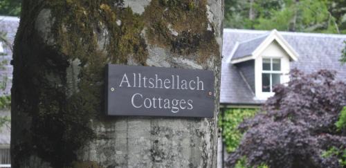West Laroch House | The Old Stables, Alltshellach Cottages