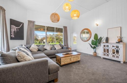 Martinborough House | The Olive Corner- Martinborough Holiday Home