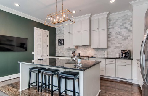 Hillsboro West End House | The Oliver on Acklen