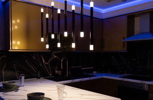 Bradford Apartment | The Opulence