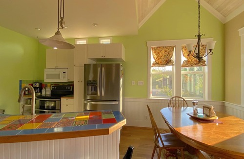 Eastsound House | The Orchard at Lovers Lane and Enchanted Forest. Hot Tub, Pets Welcome
