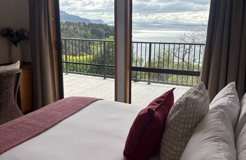 Pukawa Hotel | The Oreti Collection- By Vacations in Paradise