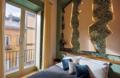 Naples City Centre Bed & Breakfast | The Other Duomo House