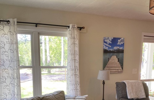 King Cottage | The Otter House Cottage -Waupaca Chain O Lakes