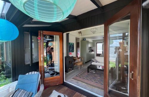 Reeuwijk Ski Chalet | The Outpost Lakehouse- enjoy our house at Reeuwijkse Plassen - near Gouda