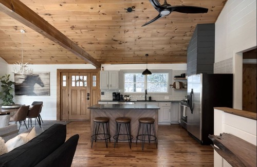 Fairview Cabin | The Outpost, on Little Pisgah Mountain - a Secluded Modern Cabin Oasis