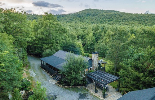 Fairview Cabin | The Outpost, on Little Pisgah Mountain - a Secluded Modern Cabin Oasis