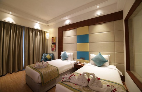Sanjay Place Hotel | The P L Palace Agra