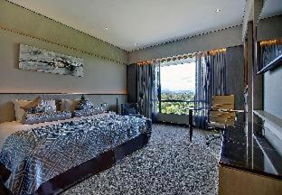 Downtown Kota Kinabalu Resort | The Pacific Sutera Hotel