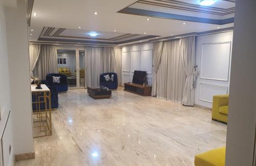 Heliopolis Apartment | The Palace