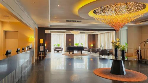 Downtown Kota Kinabalu Hotel | The Palace Hotel Kota Kinabalu