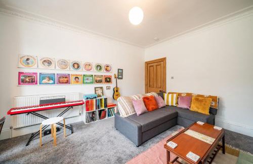 Dundee Apartment | The Palais