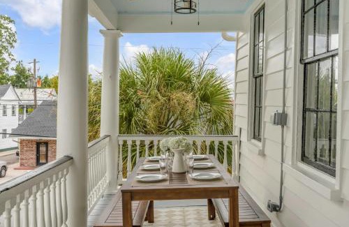 Cannonborough Elliotborough Apartment | The Palmetto House B- Walk To King Street