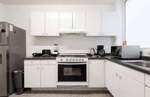 Miguel Hidalgo Apartment | "The Palms Apartment" 4 BR remote workers paradise