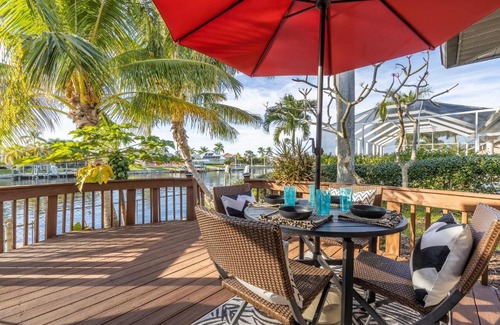 Pelican House | The Palms - Cape Coral - Roelens Vacations