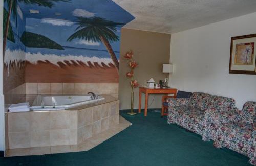 Overlook Hotel | The Palms Motel
