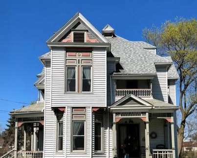 Bath Bed & Breakfast | The Parker House Bed and Breakfast