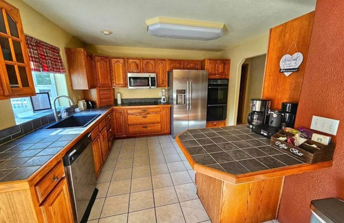 Susanville House | The Peaceful Escape: hiking, fishing, snow skiing. Sleeps 12