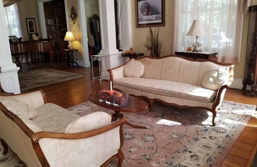 Inman Park Bed & Breakfast | The Peach House