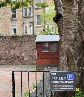 Bruntsfield House | The Peach Room