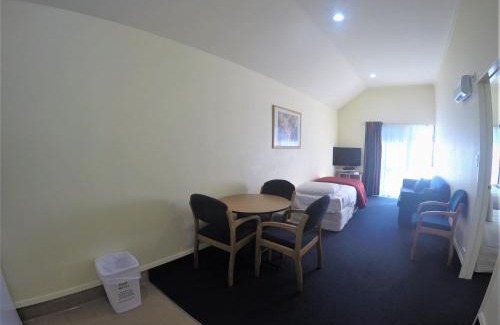 Ohakune Hotel | The Peaks Motor Inn